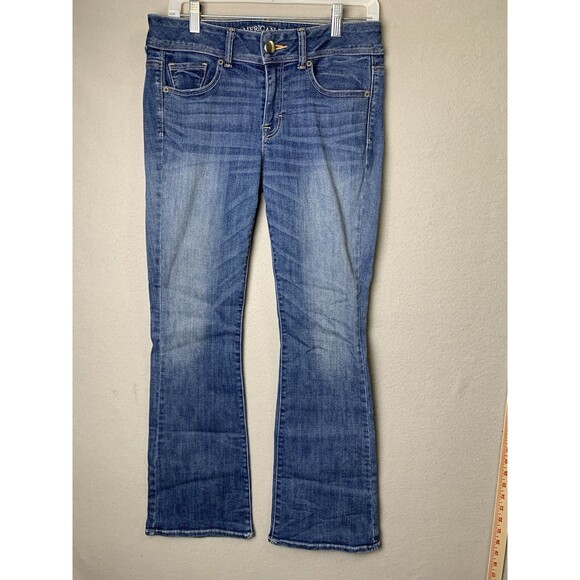 American Eagle Jeans Women's Size 8 Blue Kick Boot Bootcut Super Stretch Denim - Picture 1 of 10